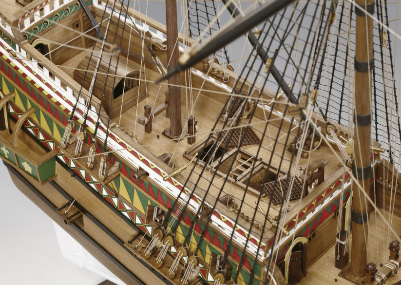 HMS Revenge Ship Model - Scale 1:64 -